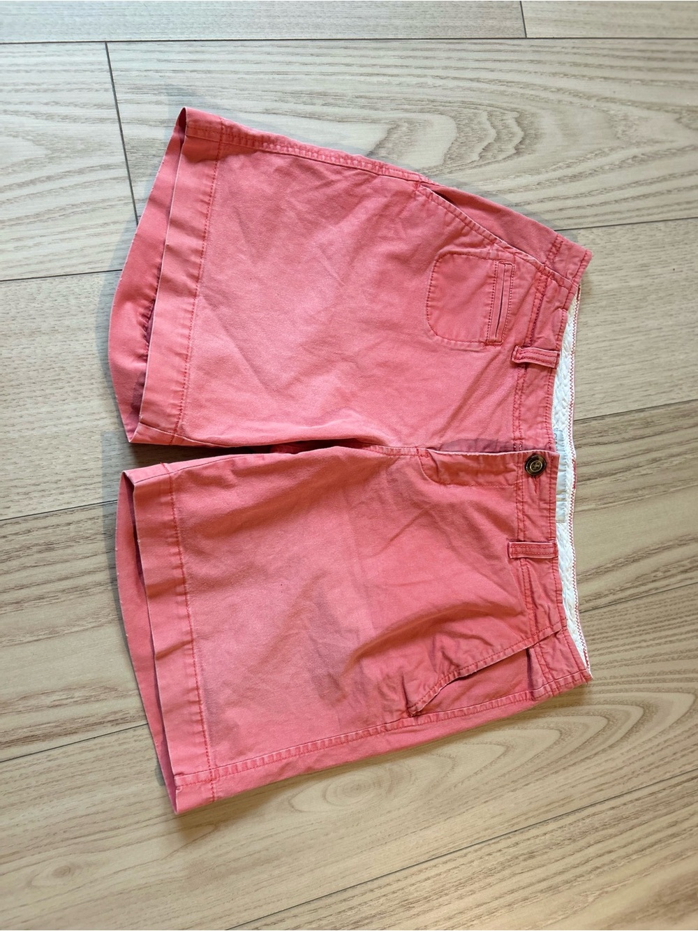 Old Navy Coral Women's Bermuda Shorts